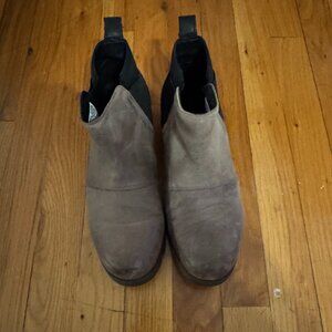 Sorel Women's Emelie Chelsea Waterproof Bootie Color: Quarry  Size: 9